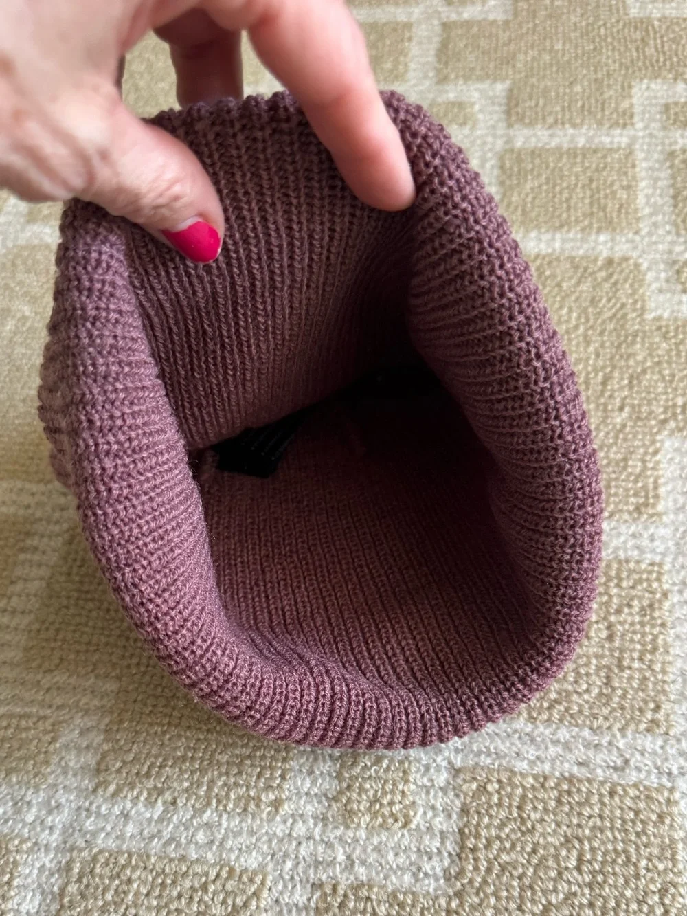 Burton Ribbed Knit Cuffed Beanie Hat Purple Pink Mauve Snowboarding One Size